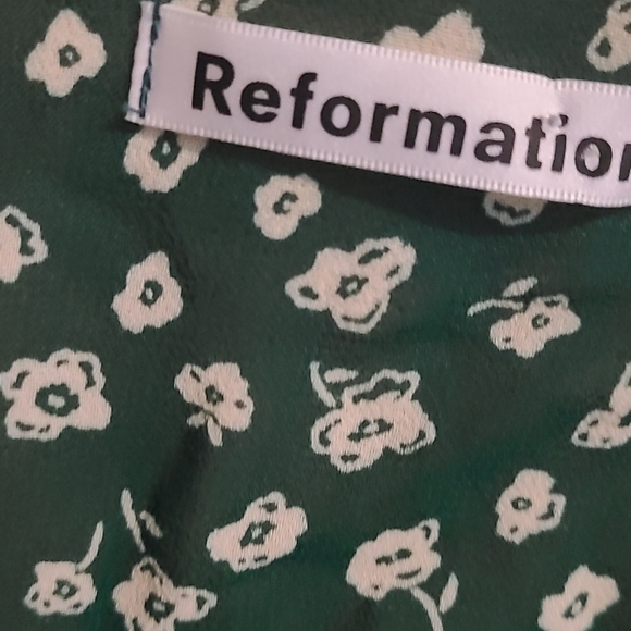 Reformation Emma wrap blouse green - Picture 9 of 9